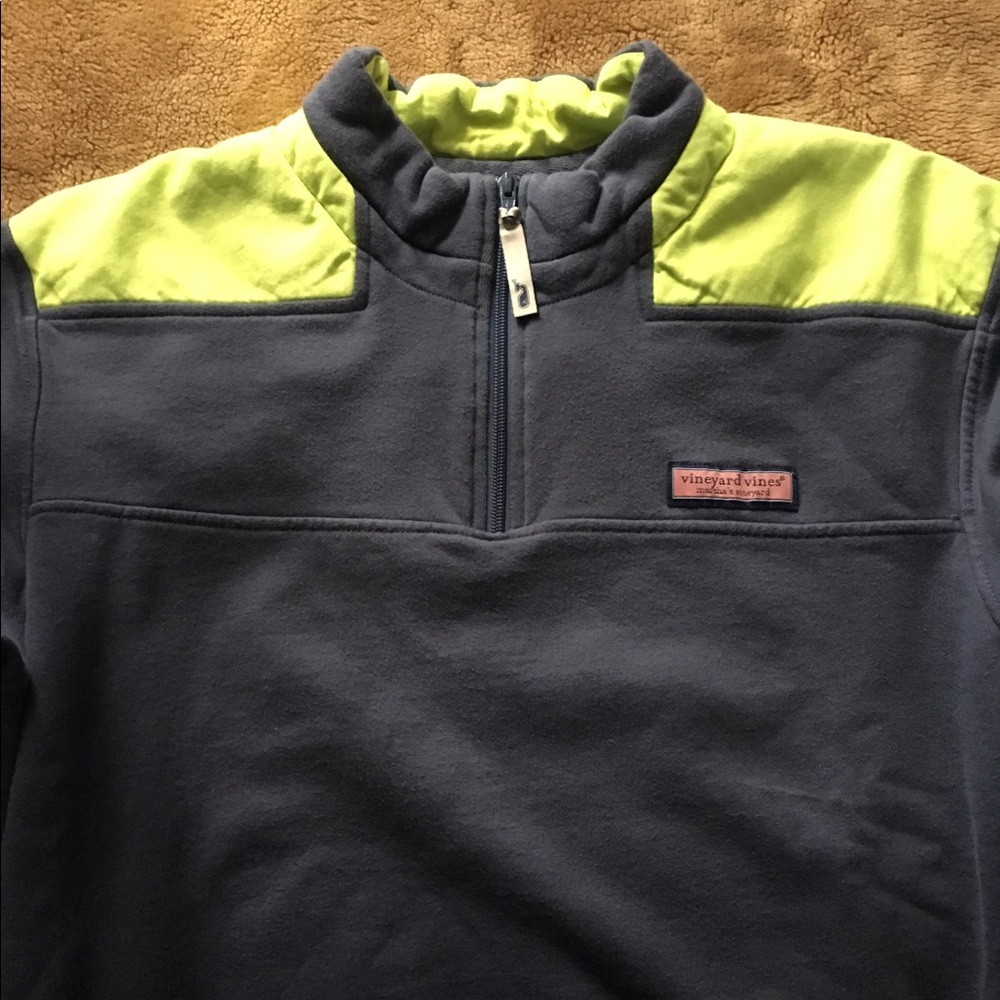 Men's medium Vineyard vines shep shirt